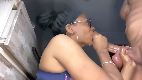 Libidinous Black Slut Heart-stopping Blowjob Scene