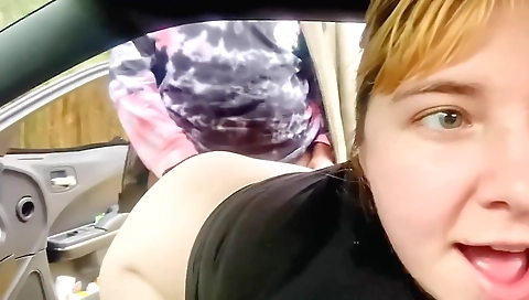 Amateur blonde slut with a big booty gets creampied