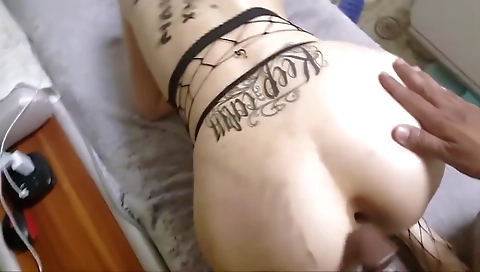 Asian amateur with a tattooed face gets deepthroated