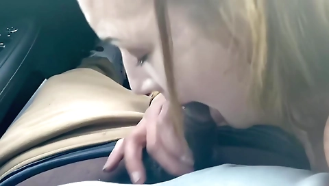 Blonde teen with a big natural body gets some quick head on her face